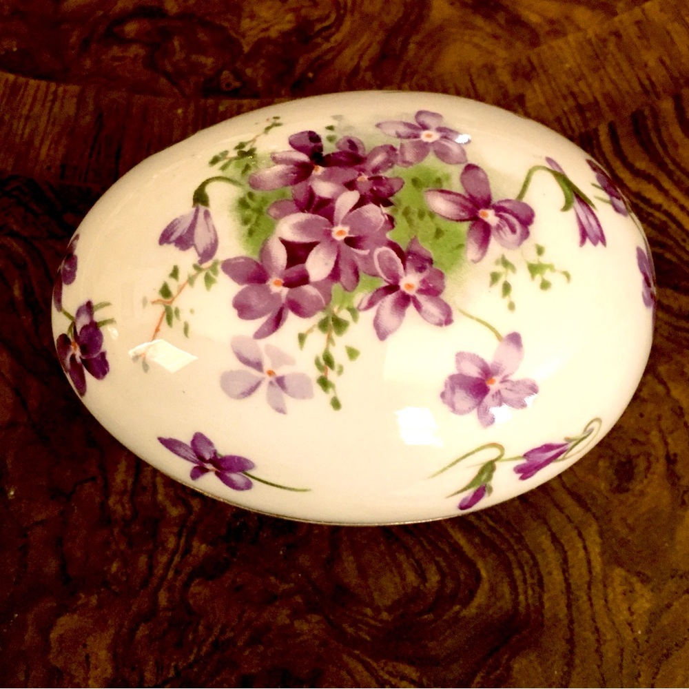 VTG Hammersley Spode “Victorian Violets” England Countryside Egg Trinket Box